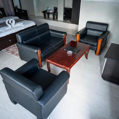 2K Hotel Kohima Kültér fotó
